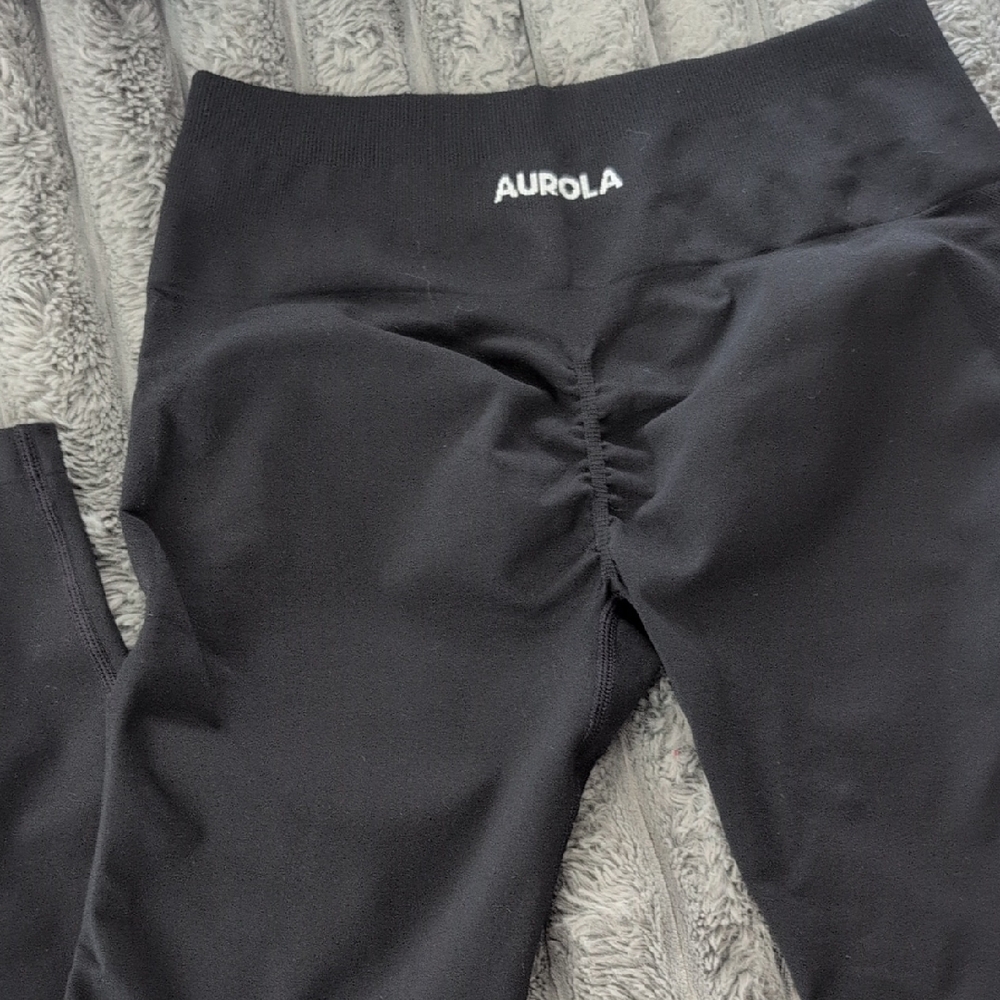 Black Aurola Leggings Never Worn